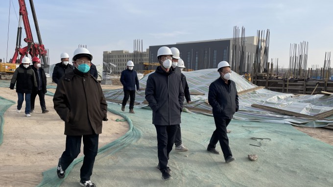 馬明一行赴蘭州新區(qū)西北工程檢測研發(fā)中心項目調研檢查