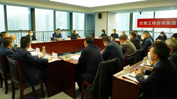 馬明在復工復產穩(wěn)增長調度會上強調：以等不起慢不得的緊迫感做實做細復工復產，以謀得實干得好的責任感統(tǒng)籌部署年底沖刺和明年重點工作